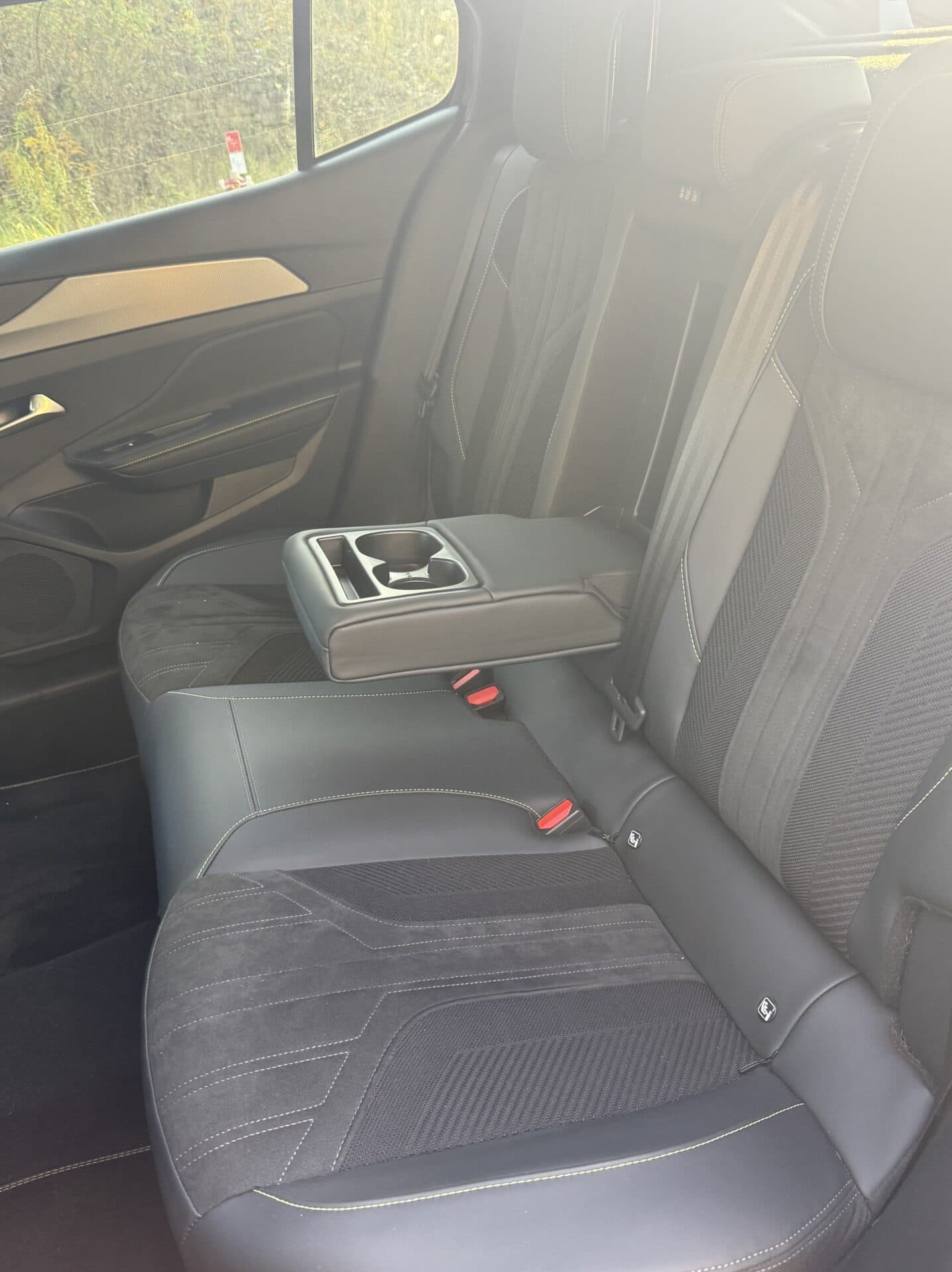Peugeot 408 GT CESJA najmu - zdjęcie 6